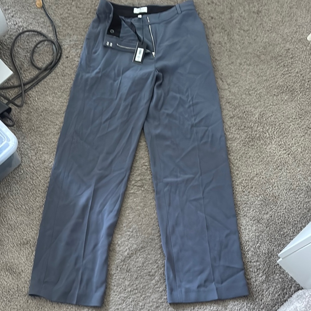 Babaton Dress Pants About to delete this app no one buys QUALITY clothes !!!